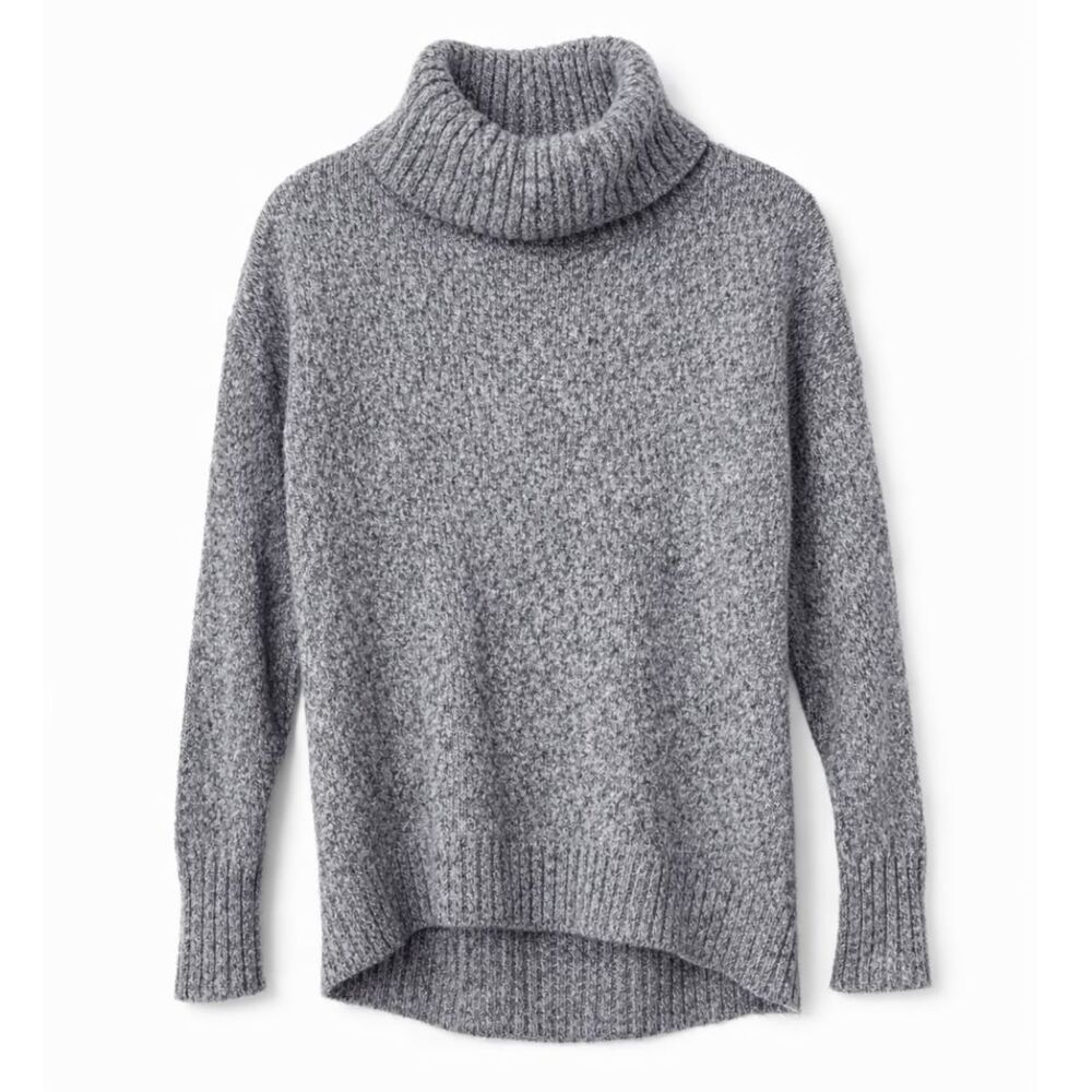 Old Navy Turtleneck Cotton Sweater‎ Womens M Gray Cozy Soft Knit Minimalist Goth